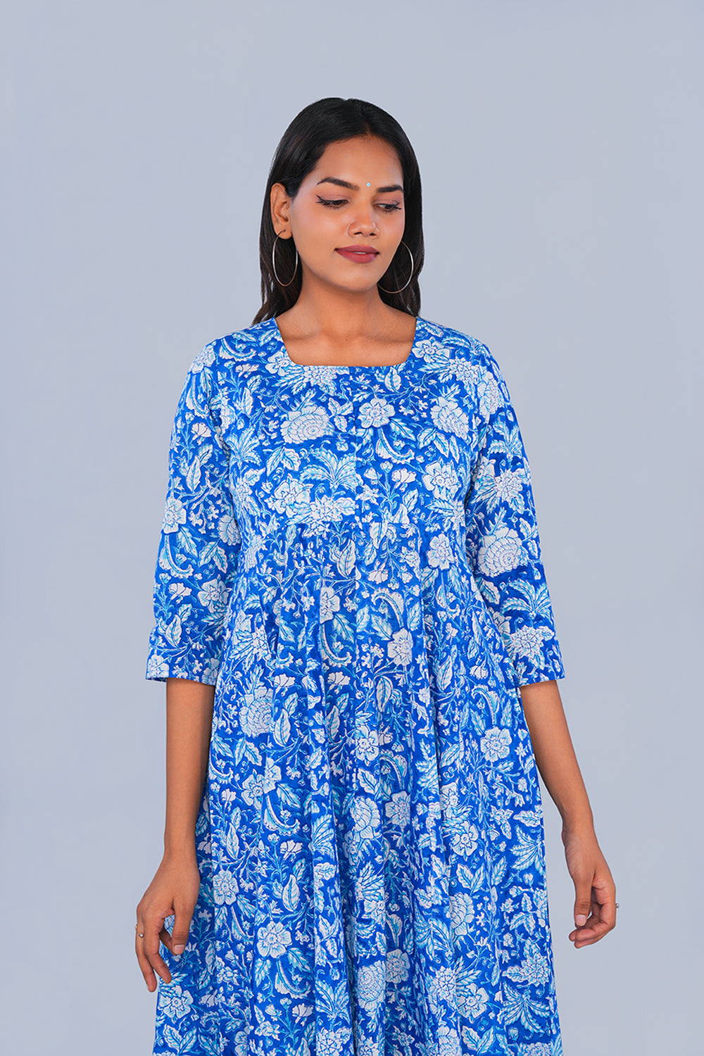 Image of Indigo Blue floral Sanganeri block printed cotton Set