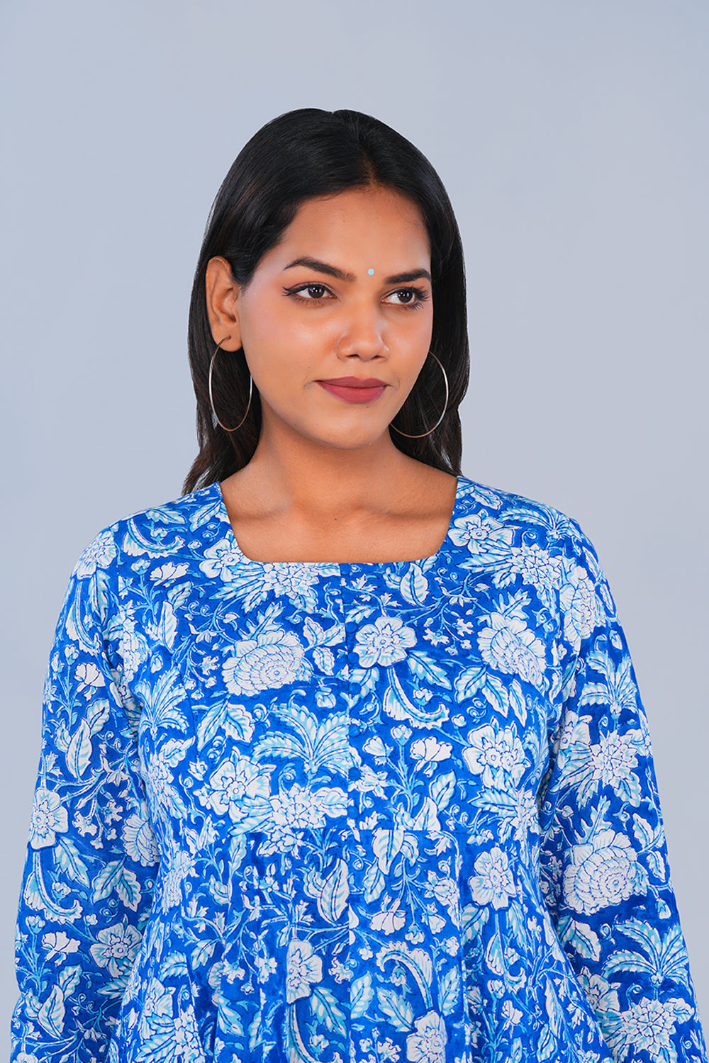 Image of Indigo Blue floral Sanganeri block printed cotton Set