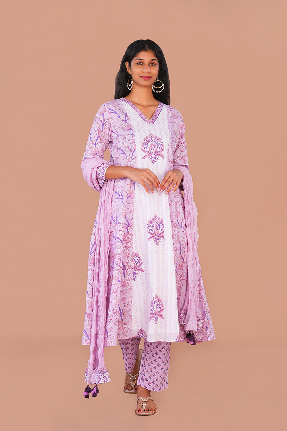 Image of Lilac pink floral Sanganeri block printed cotton Set