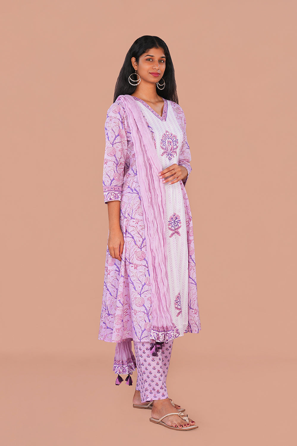 Image of Lilac pink floral Sanganeri block printed cotton Set