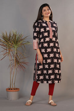 Collection of Bagh Handblockprinted Kurti in a gallery layout