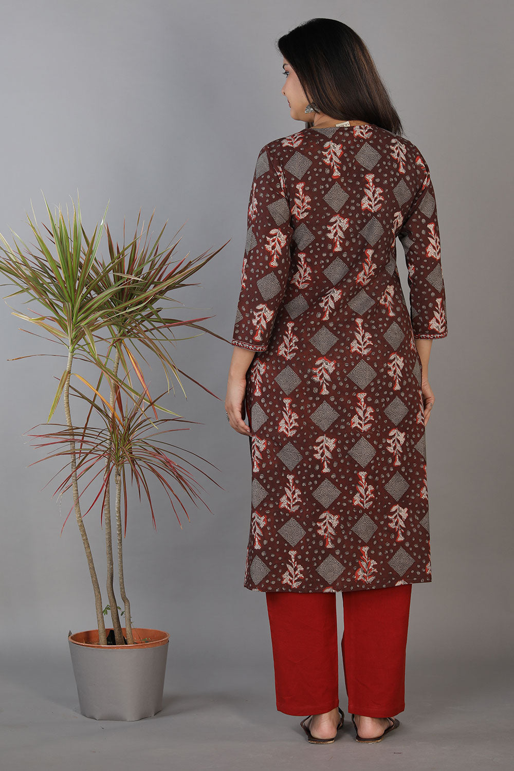 Bagru Handblock Printed Thread Embroidered Panelled Kurti