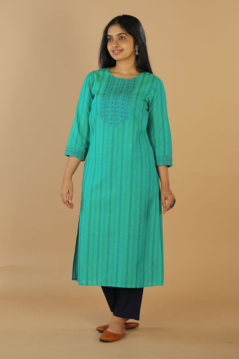 Mirror embroidered long kurti