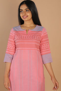 Image of Woven ethnic kurta